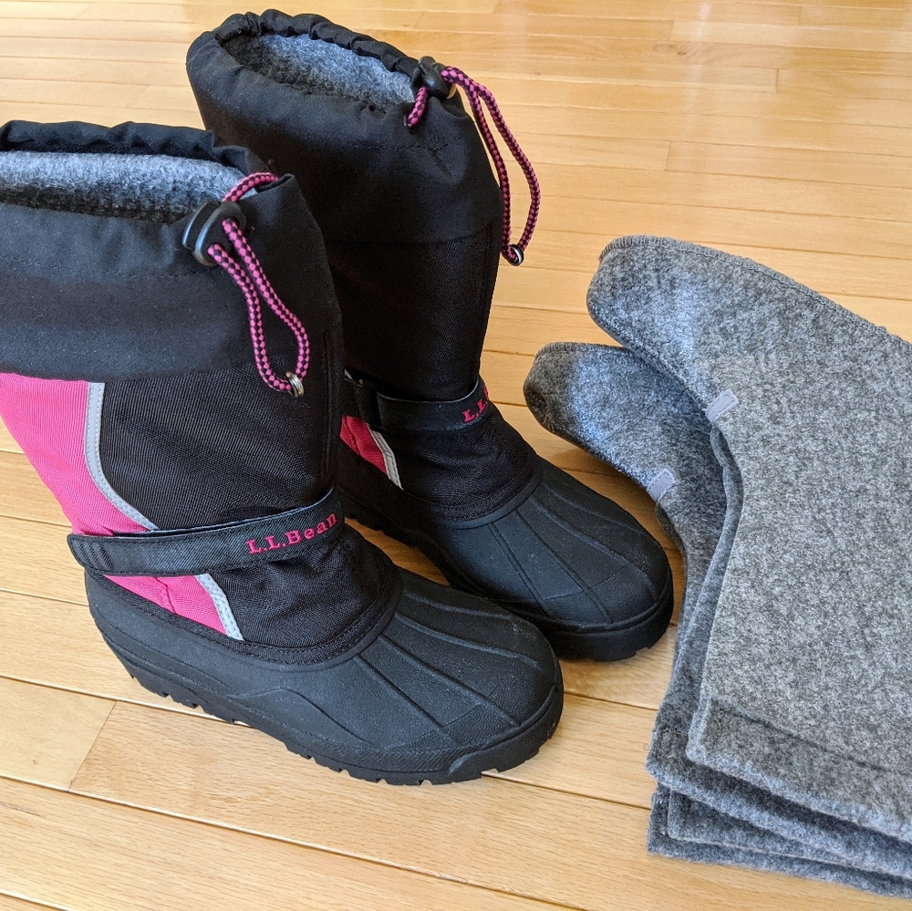 LL BEAN Winter Snow Boots Girls size 5 Northwoods black/pink